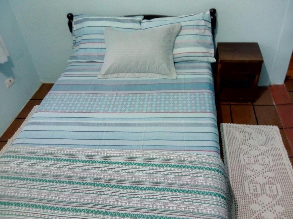 Casa Do Sol - Divisa Caragua E Sao Seba Quarto em Acomodações Particulares *